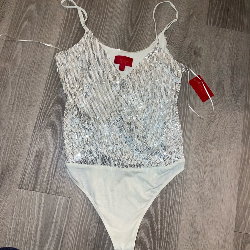 jennifer lopez bodysuit white with sparkle brand new